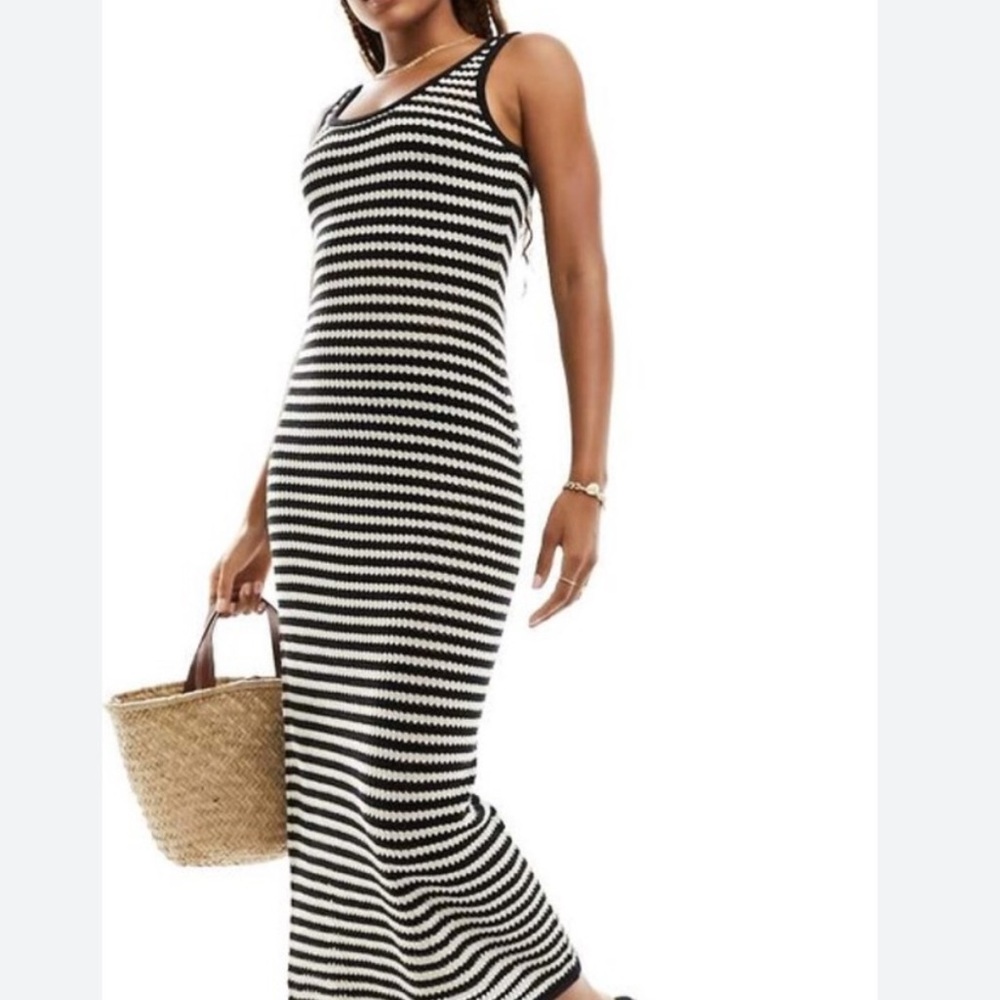 NWT 4th & Reckless Black and Cream Striped Maxi Dress